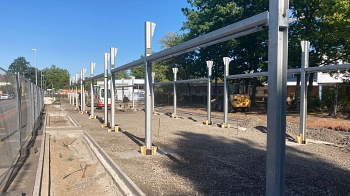 Erweiterung des Georg-Büchner-Gymnasiums - Foto vom Aufbau der Fahrradstellanlage