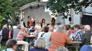 Open Air im Pfarrgarten 2015