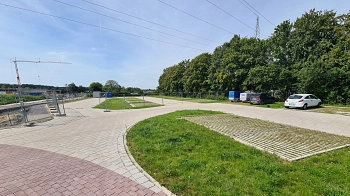 Neubau Grundschule Seelze Süd - Bilder von der Baustelle 25 - 24.08.2023 - Parkplatz