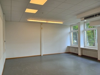 Regenbogenschule-12.06.2024 - Sanierter Unterrichtsraum Südflügel OG