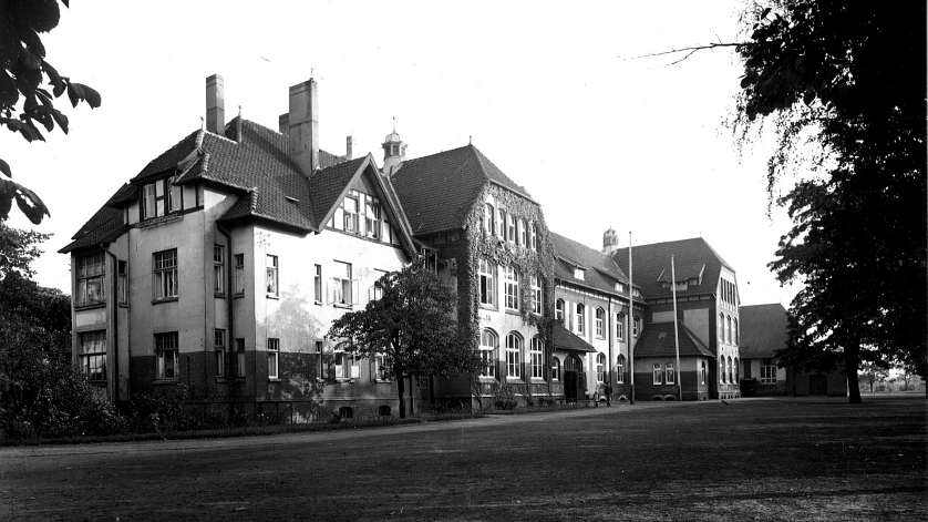 Seelze Schulhaus 1930er