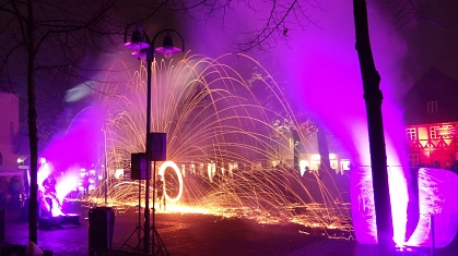 Feuershow beim Seelzer Lichtermeer&nbsp;&copy;&nbsp;Stadt Seelze