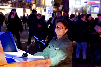 Seelzer Lichtermeer 2024 - Tausende Besucherinnen und Besucher genießen ein leuchtendes Programm-05.jpg